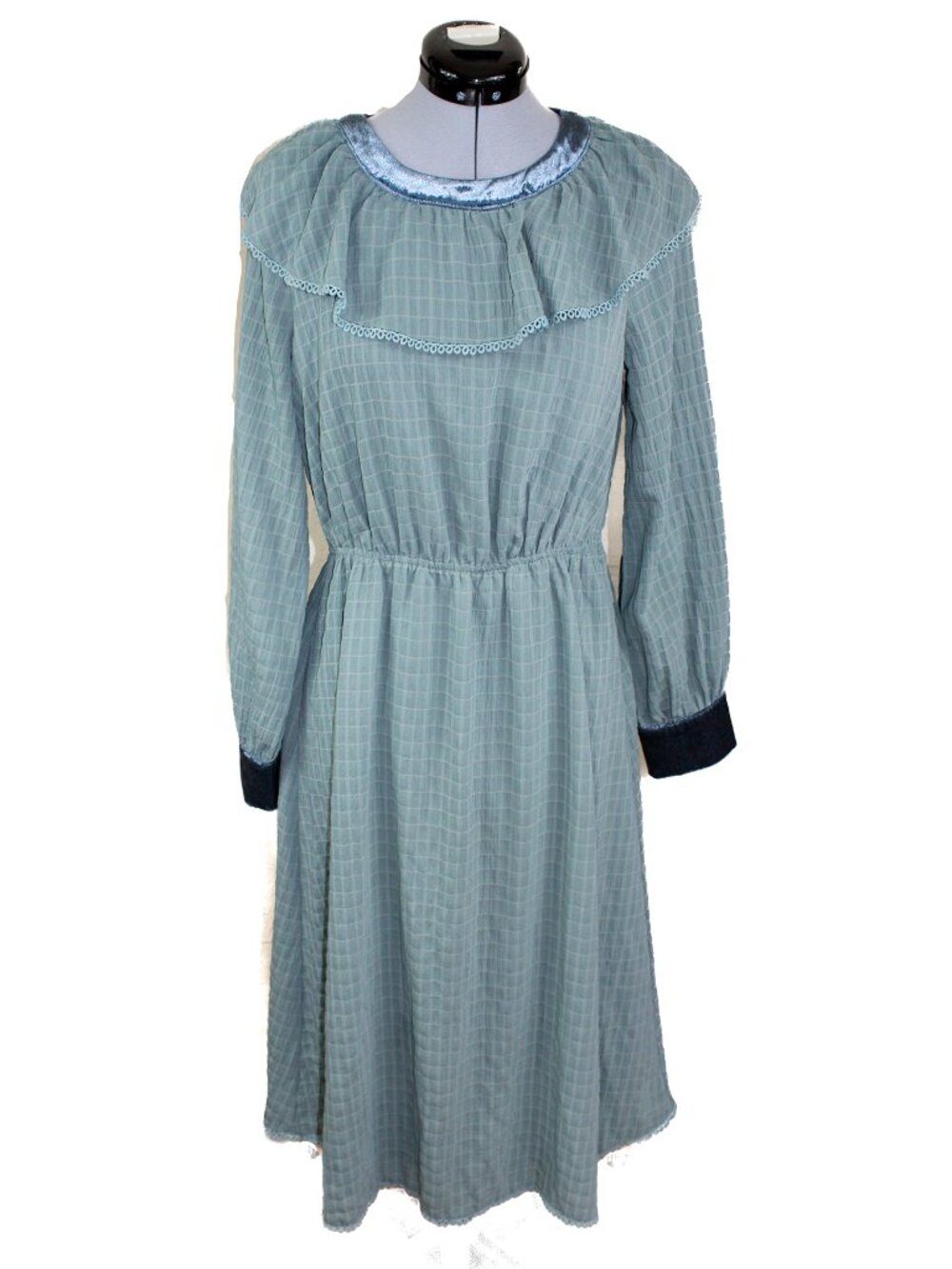 MOON RIVER Medium Sage Green Midi Dress Boho Cottagecore Prairie Nordstrom